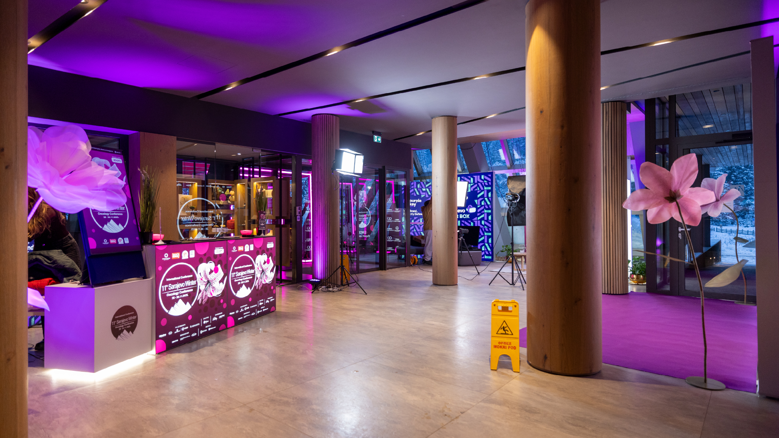 Event SWOC 2560x1440px Page Carousel