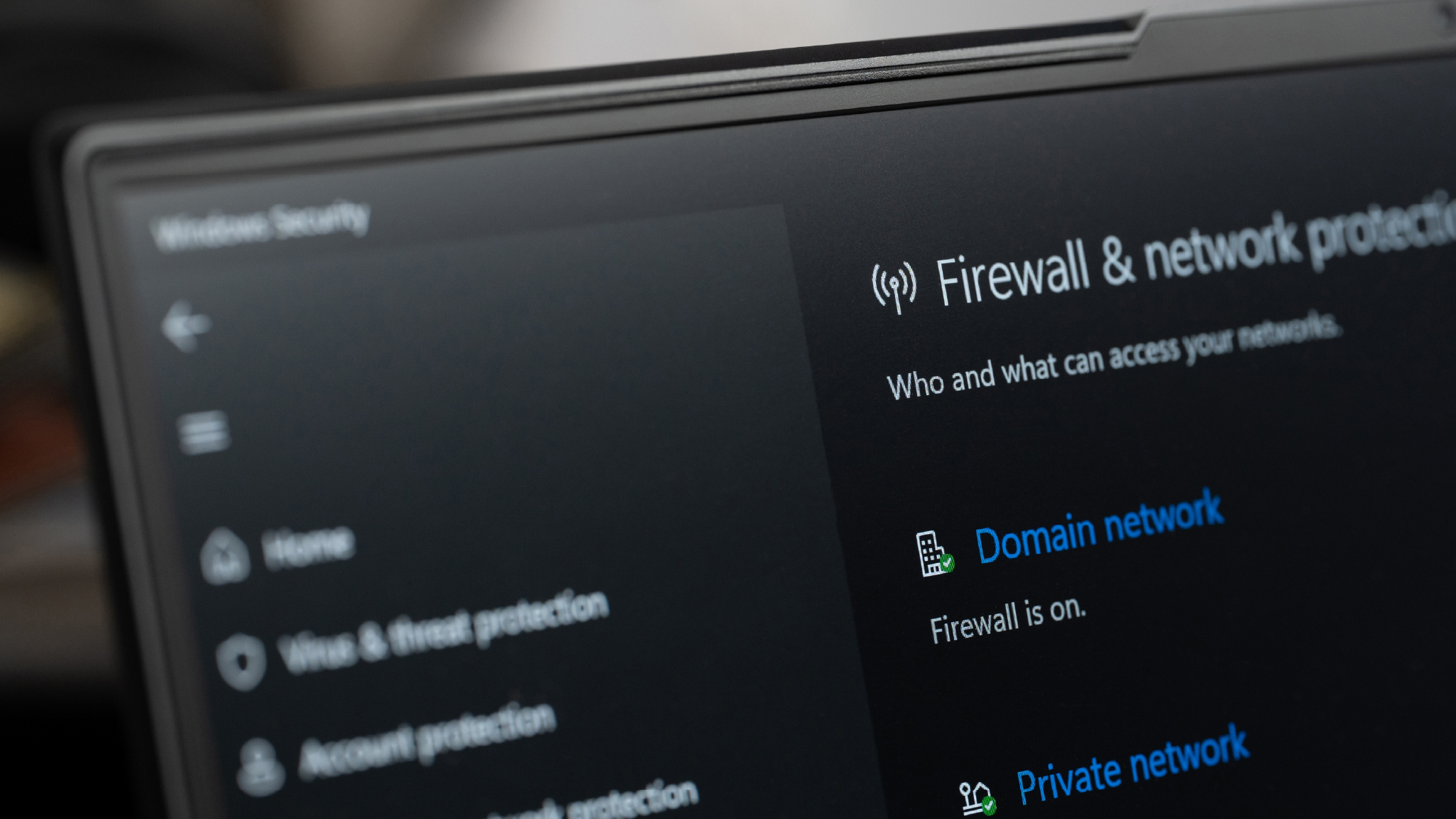 IT EOS Matrix 2048x1152px Page